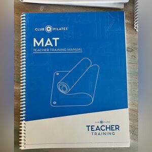 Club Pilates TEACHER CERTIFICATION Official TRAINING MAT Anatomy MANUAL NEW